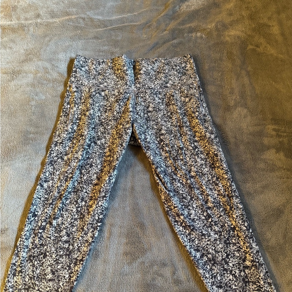 Athleta salutation textured 7/8 leggings w/pockets 1X